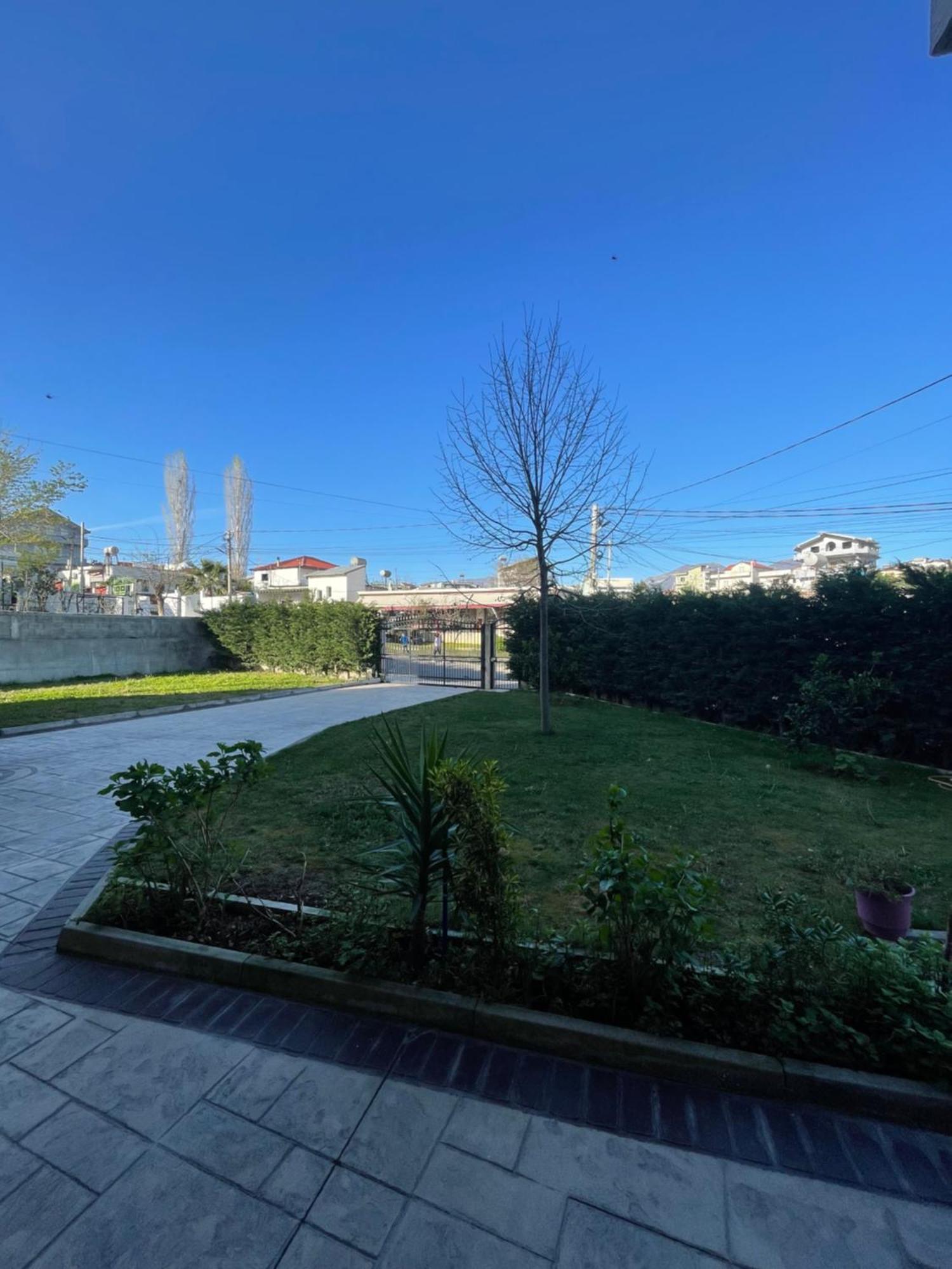 Villa Vsv: Parking Spot+ View Kamez Exterior photo